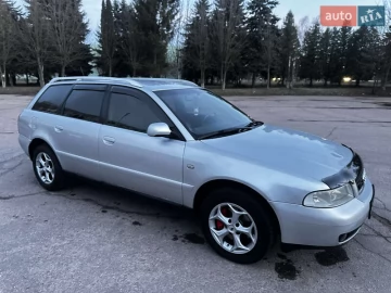 Авто Audi A4 2000 № 7488635