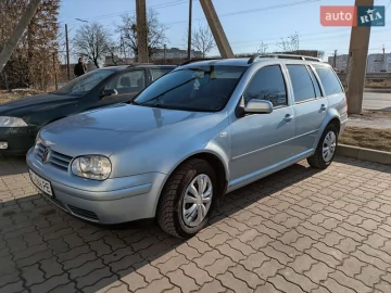 Авто Volkswagen Golf 2004 № 7488636