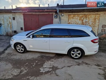Авто Ford Mondeo 2013 № 7488967