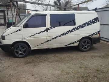 Авто Volkswagen Transporter 2001 № 7489193