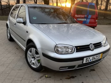 Авто Volkswagen Golf 2002 № 7489199
