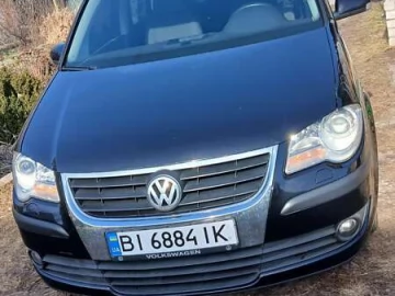 Авто Volkswagen Touran 2007 № 7489210