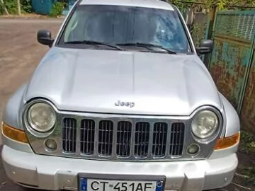 Авто Jeep Cherokee 2005 № 7489552