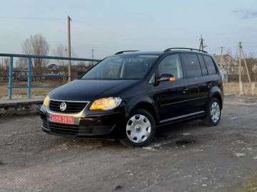 Авто Volkswagen Touran 2008 № 7489914