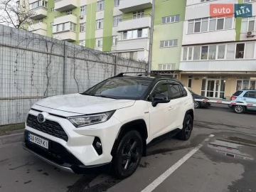 Авто Toyota Rav4 2021 № 7490041