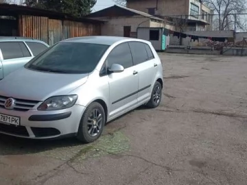Авто Volkswagen Golf Plus 2005 № 7490278