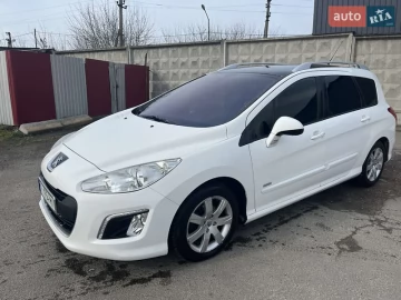 Авто Peugeot 308 2013 № 7490482