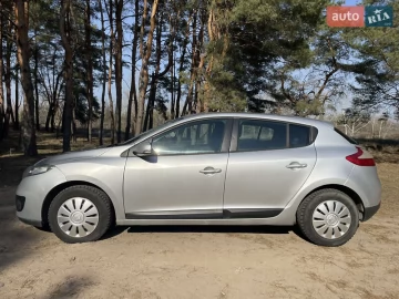 Авто Renault Megane 2013 № 7490617