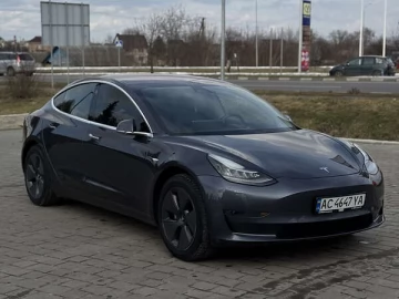 Авто Tesla Model 3 2018 № 7490639