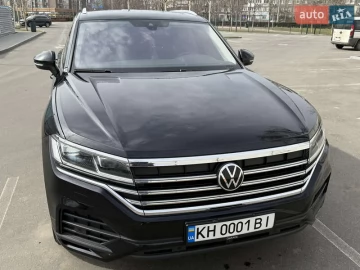 Авто Volkswagen Touareg 2020 № 7490665
