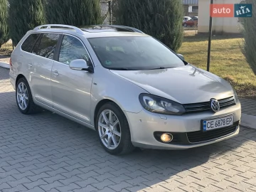 Авто Volkswagen Golf 2010 № 7490829