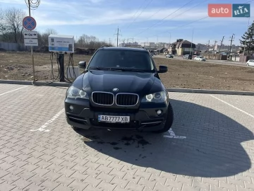 Авто BMW X5 2010 № 7490960