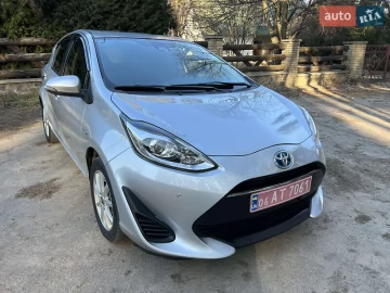 Авто Toyota Aqua 2019 № 7491226