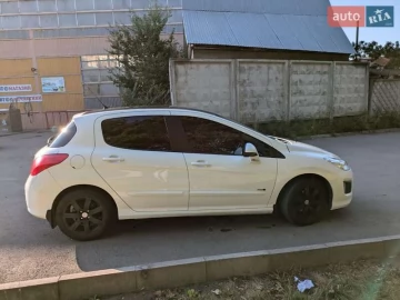 Авто Peugeot 308 2013 № 7491323