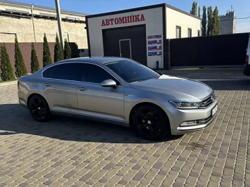 Авто Volkswagen Passat 2015 № 7491410