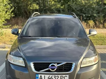Авто Volvo V50 2011 № 7491509