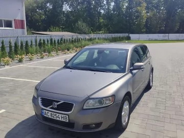 Авто Volvo V50 2008 № 7491926