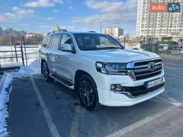 Авто Toyota Land Cruiser 2020 № 7492083