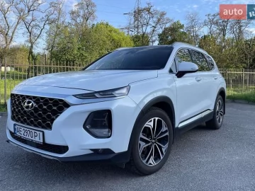 Авто Hyundai Santa Fe 2019 № 7492259