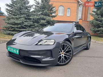 Авто Porsche Taycan 2025 № 7492275