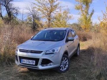 Авто Ford Kuga 2015 № 7492609