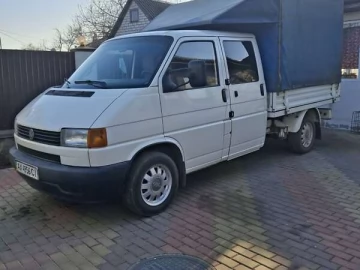 Авто Volkswagen Transporter 2000 № 7492799