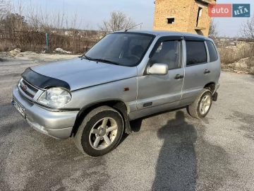 Авто Chevrolet Niva 2005 № 7492891