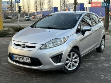 Авто Ford Fiesta 2011 № 7492998