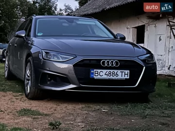 Авто Audi A4 2019 № 7493386