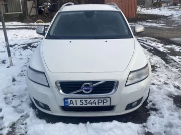 Авто Volvo V50 2011 № 7493521