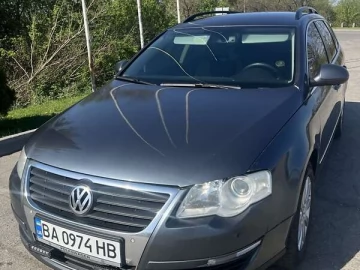 Авто Volkswagen Passat 2010 № 7493709