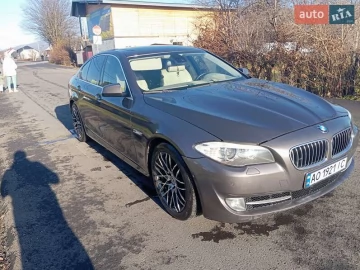 Авто BMW 5 Series 2011 № 7493984