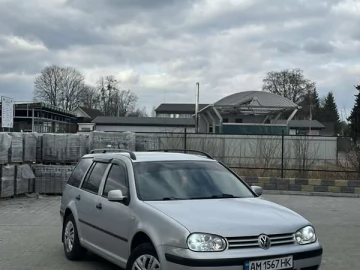 Авто Volkswagen Golf 2001 № 7494270