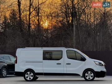 Авто Renault Trafic 2022 № 7494457