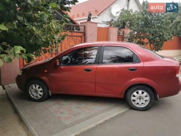 Авто Chevrolet Aveo 2004 № 7494675