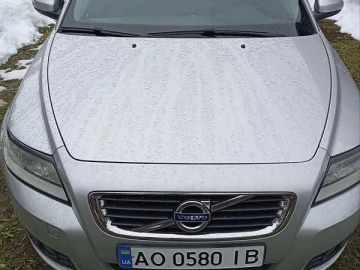 Авто Volvo V50 2010 № 7494711