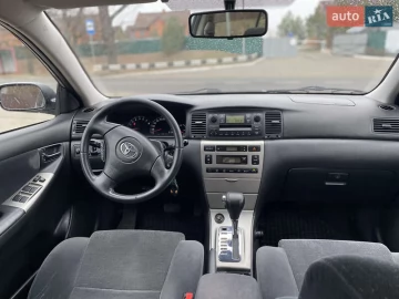 Авто Toyota Corolla 2004 № 7495000