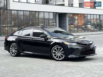 Авто Toyota Camry 2021 № 7495134