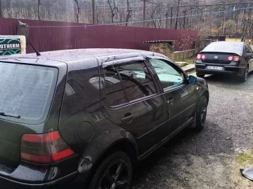 Авто Volkswagen Golf 1999 № 7495456