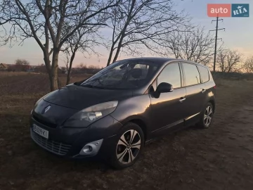 Авто Renault Grand Scenic 2011 № 7495464