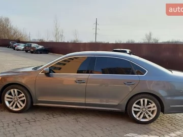 Авто Volkswagen Passat 2016 № 7495897