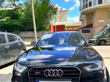 Авто Audi A4 2015 № 7496264