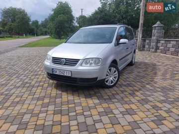 Авто Volkswagen Touran 2004 № 7496623
