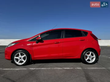 Авто Ford Fiesta 2012 № 7496654