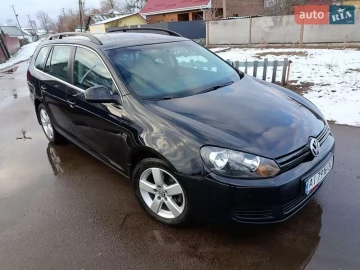 Авто Volkswagen Golf 2010 № 7496786