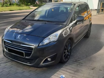 Авто Peugeot 5008 2013 № 7496798