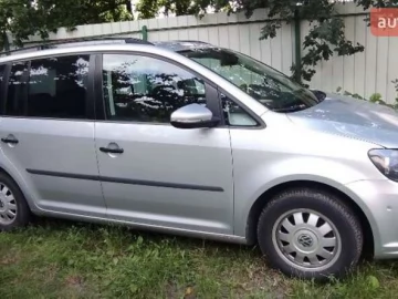 Авто Volkswagen Touran 2010 № 7496894