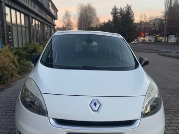 Авто Renault Megane Scenic 2012 № 7496895