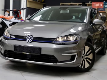 Авто Volkswagen E-Golf 2016 № 7496916