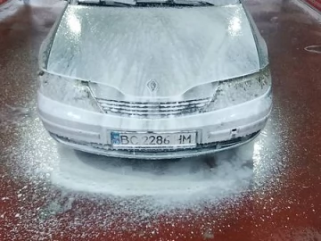 Авто Renault Laguna 2001 № 7497019